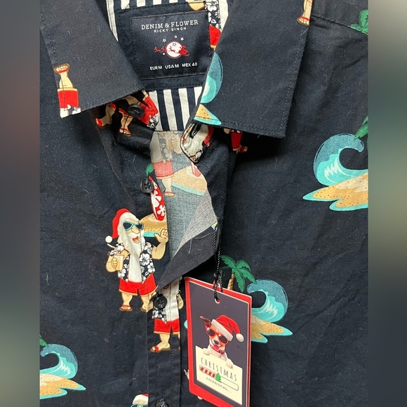 Denim & Flower Ricky Singh
Christmas Santa Claus on Beach, Drinking - Picture 2 of 4